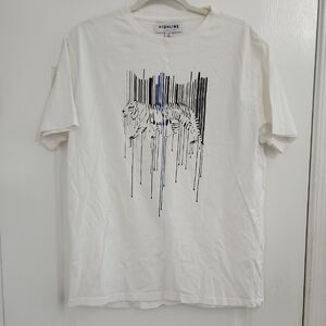 Highline Collective Designer White Cotton Graphic Tee L